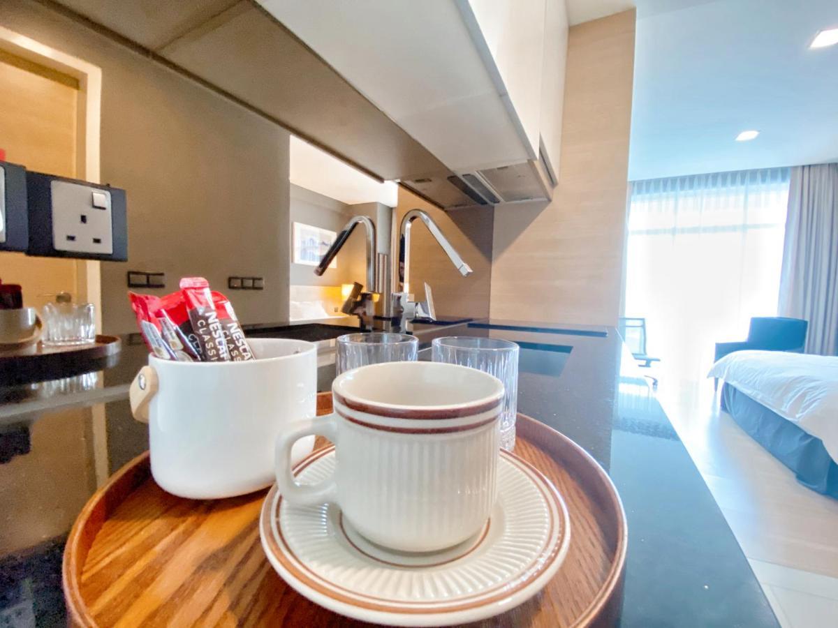 Straits Suite By C Homestay 말라카 외부 사진