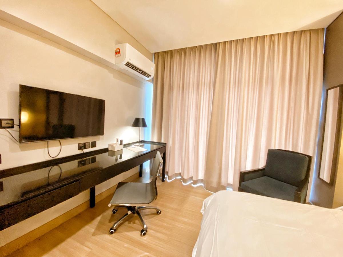 Straits Suite By C Homestay 말라카 외부 사진