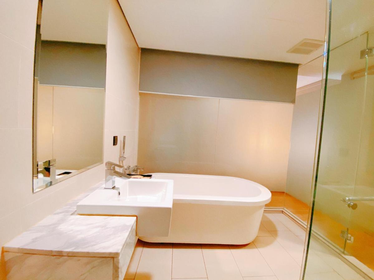 Straits Suite By C Homestay 말라카 외부 사진