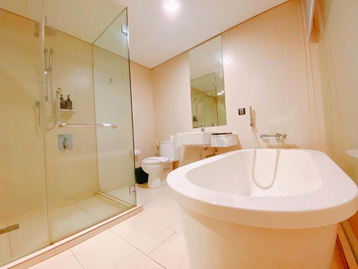 Straits Suite By C Homestay 말라카 외부 사진